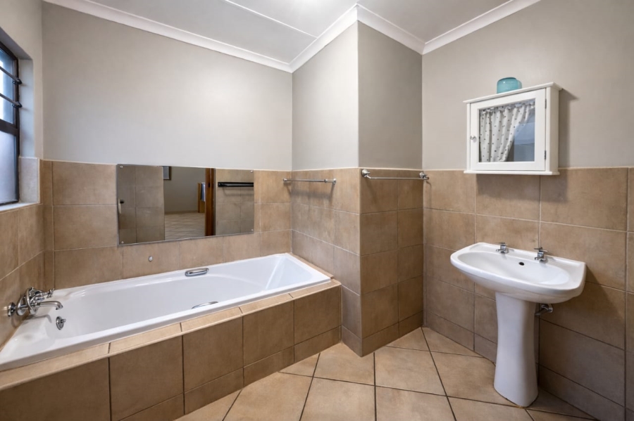 3 Bedroom Property for Sale in Kathu Northern Cape